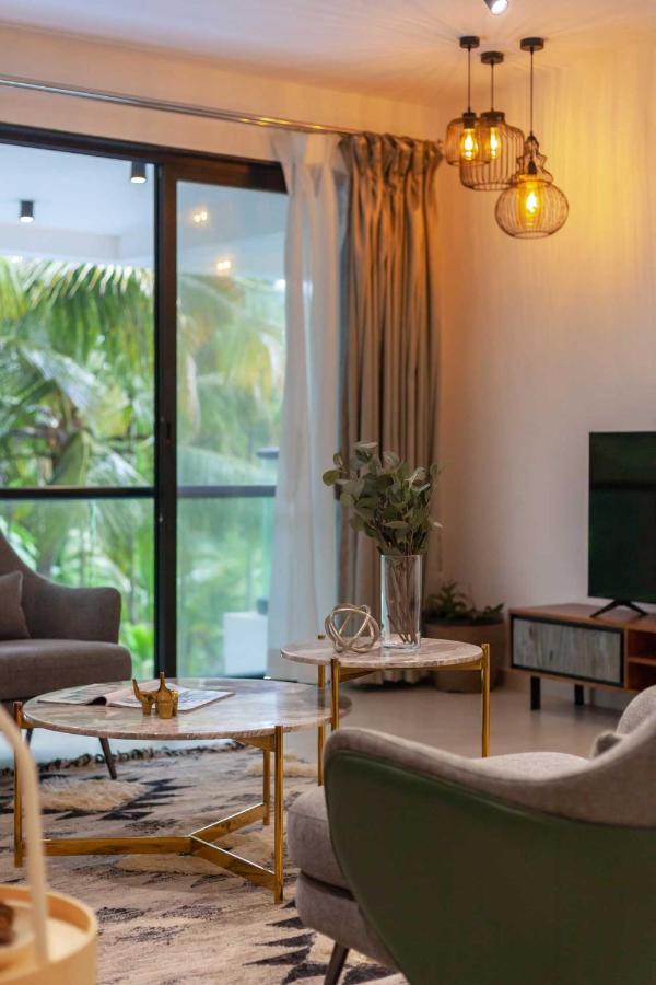 Villa Sereno By Stayvista - An Elegant And Entertaining Retreat Featuring A Swimming Pool, Outdoor Jacuzzi, Modern Interiors, And A Snooker Table Alībāg Εξωτερικό φωτογραφία