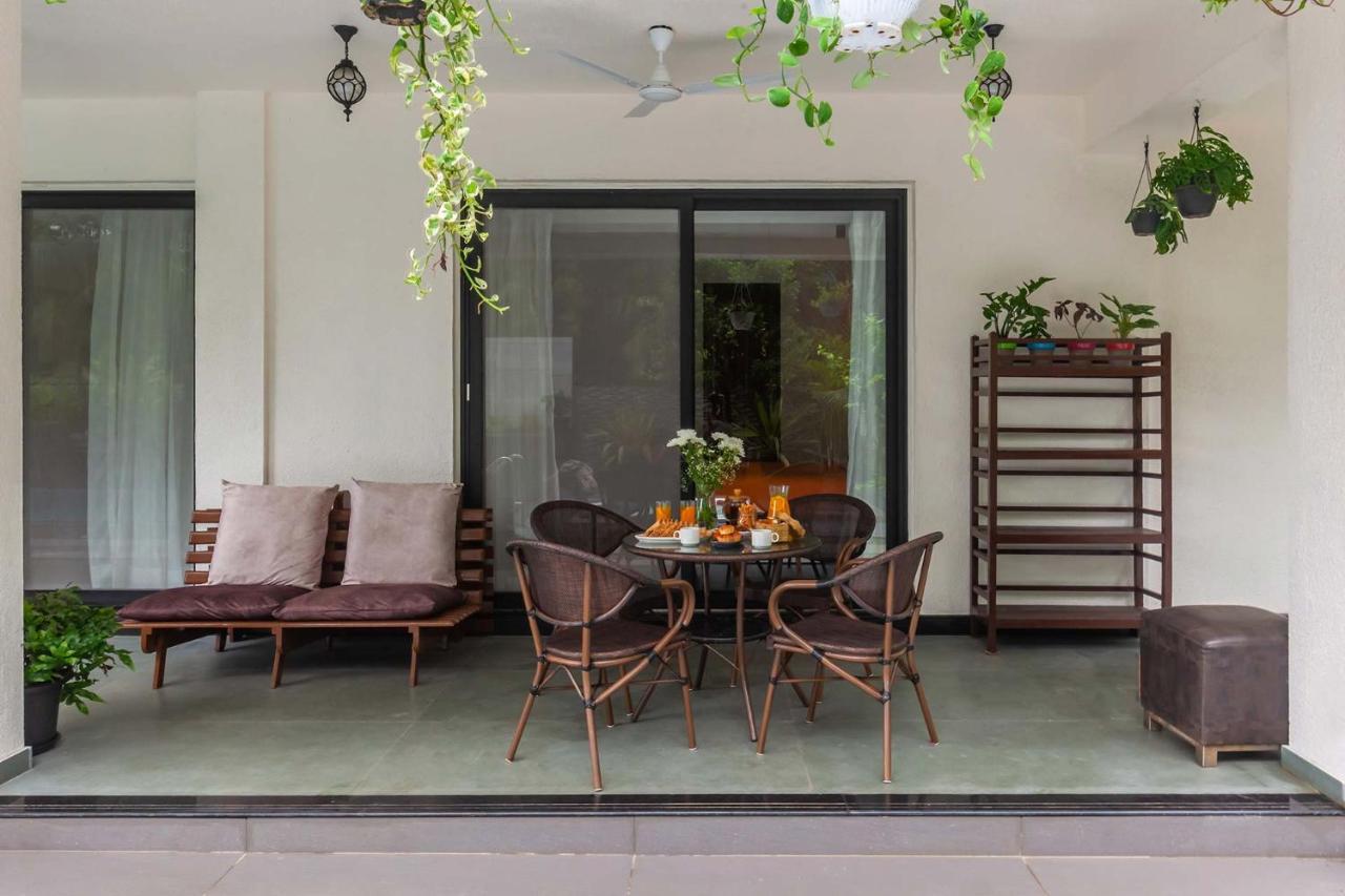 Villa Sereno By Stayvista - An Elegant And Entertaining Retreat Featuring A Swimming Pool, Outdoor Jacuzzi, Modern Interiors, And A Snooker Table Alībāg Εξωτερικό φωτογραφία