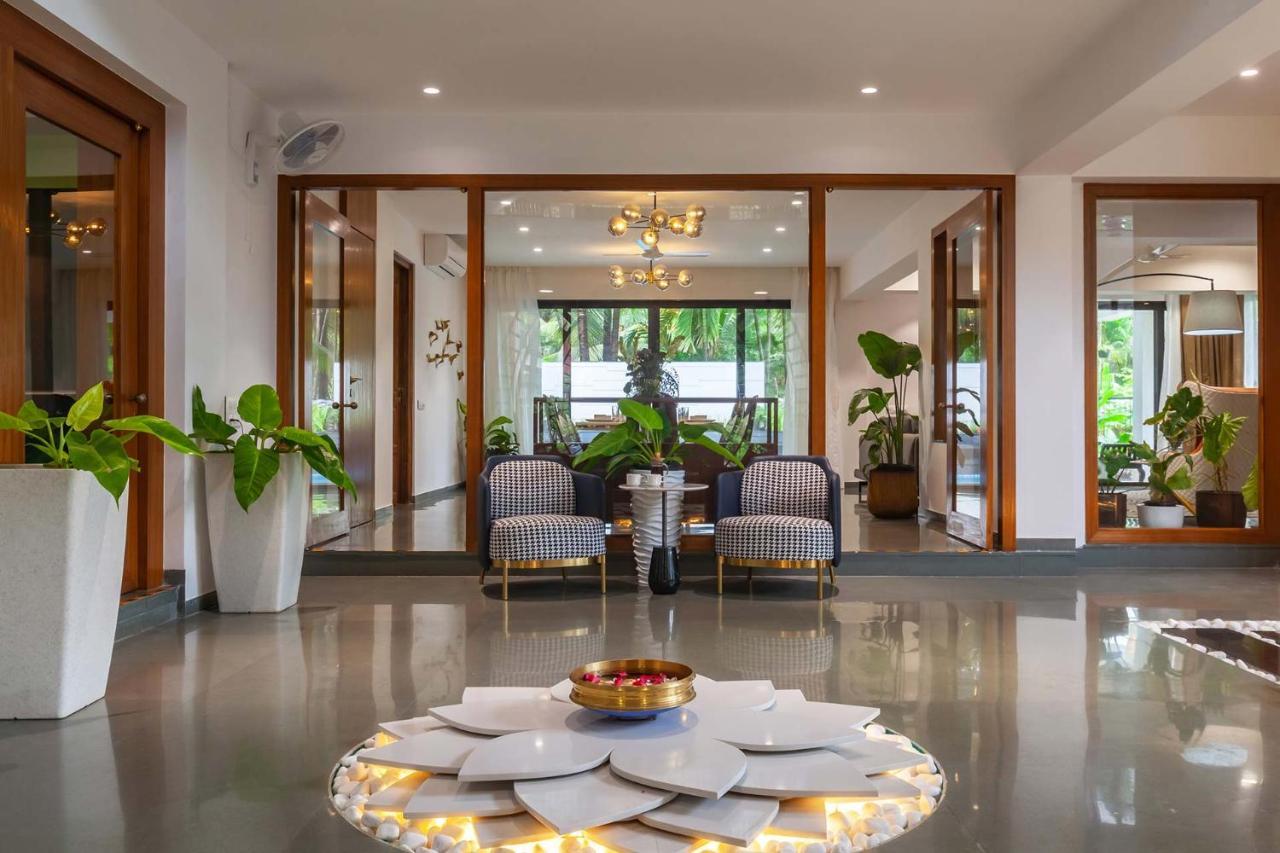 Villa Sereno By Stayvista - An Elegant And Entertaining Retreat Featuring A Swimming Pool, Outdoor Jacuzzi, Modern Interiors, And A Snooker Table Alībāg Εξωτερικό φωτογραφία